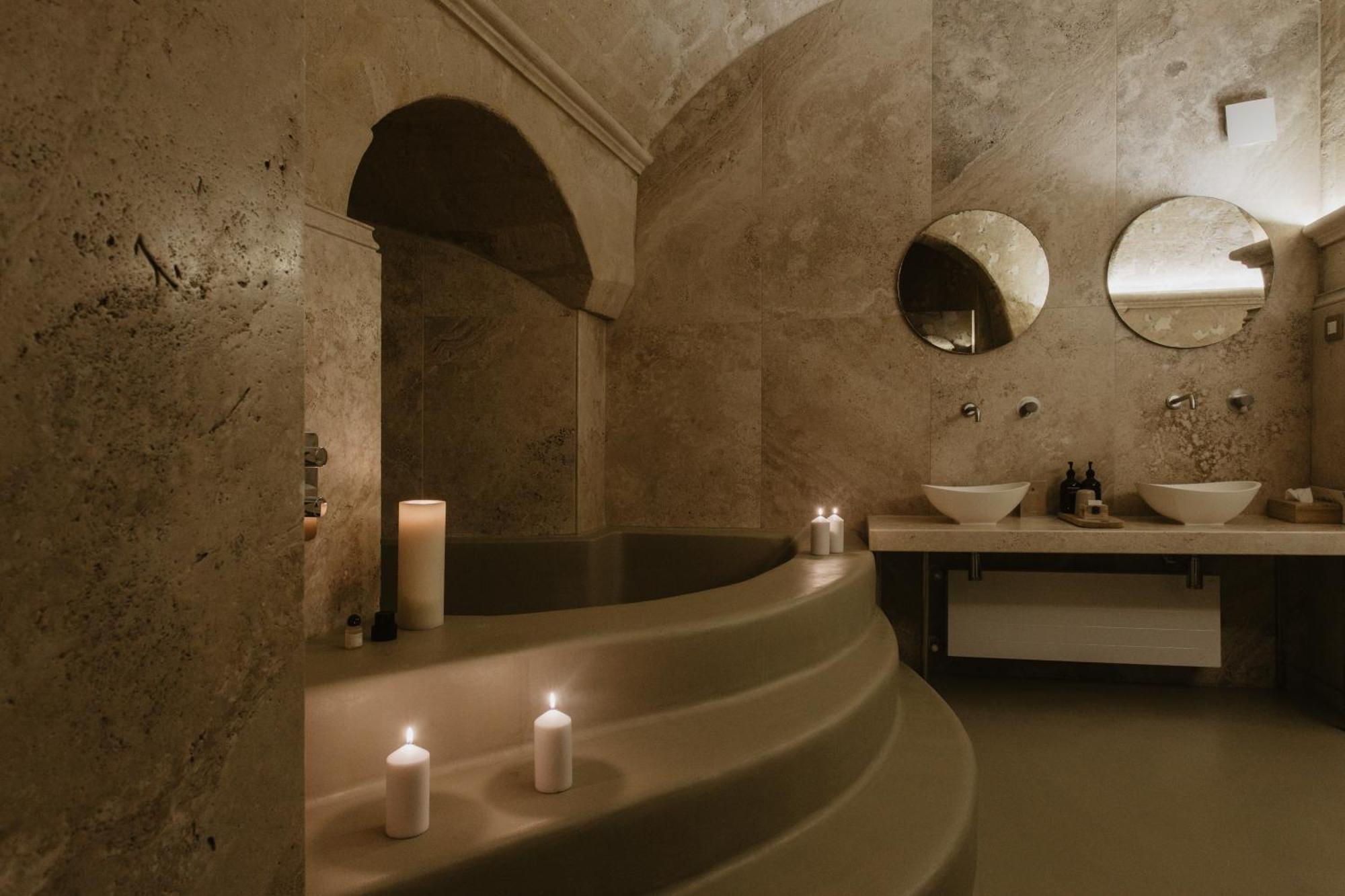 Palazzo Del Duca Luxury Hotel Matera Esterno foto